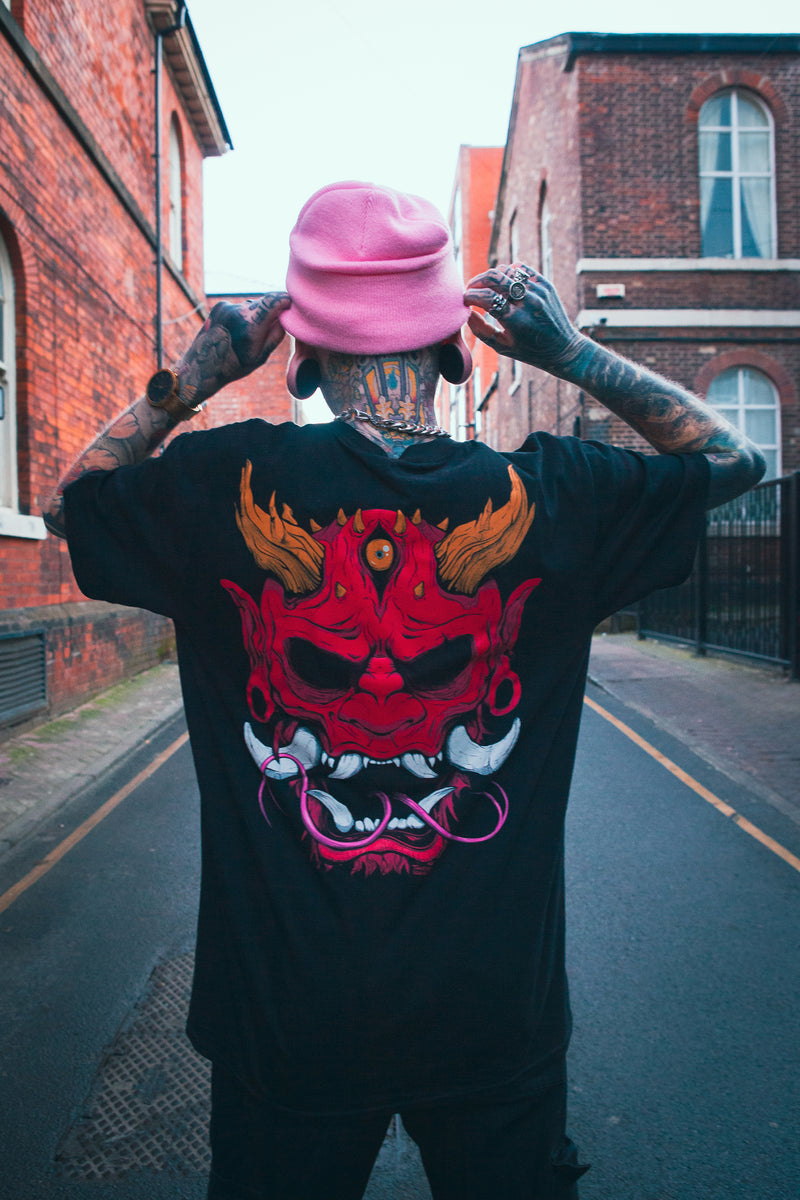 Oni Mask Back Print Tee Twisted Squid